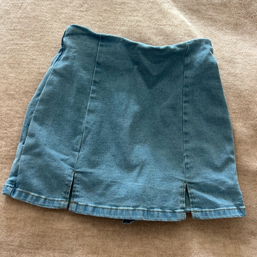 Skort